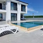 Cemre וילה