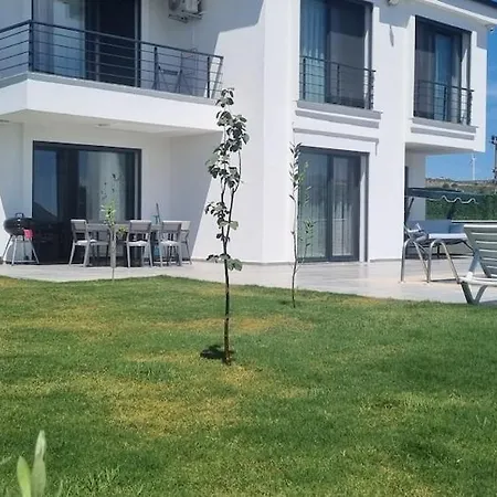 Cemre Villa *